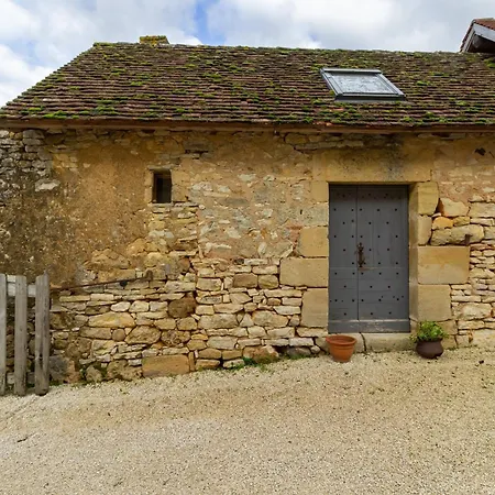 D'hotes Exotique Bed & Breakfast